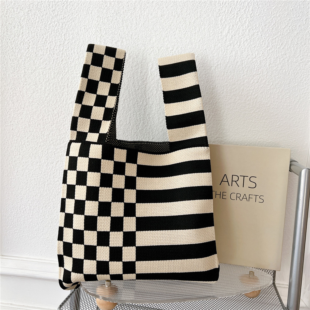 Women's Fashion Houndstooth Polyester Shopping Bags display picture 21