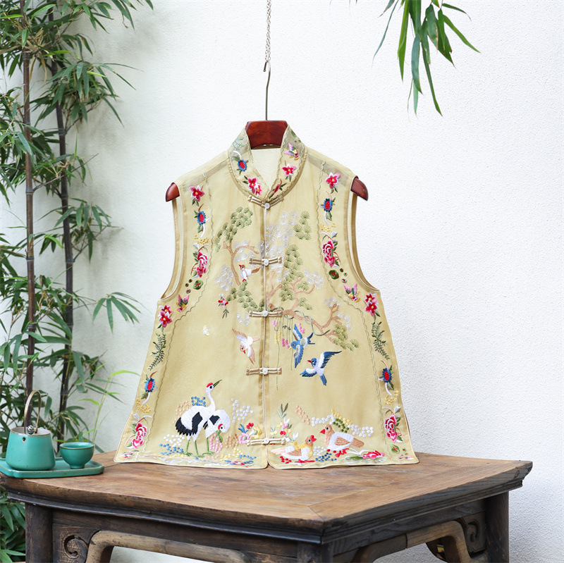 2024春夏国潮重工刺绣双层真丝欧根纱中式马甲背心女盘扣无袖上衣