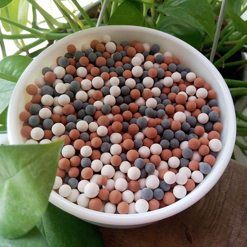 净水机花洒用碱性托玛琳矿化球电气石滤料活化球 托玛琳陶瓷球