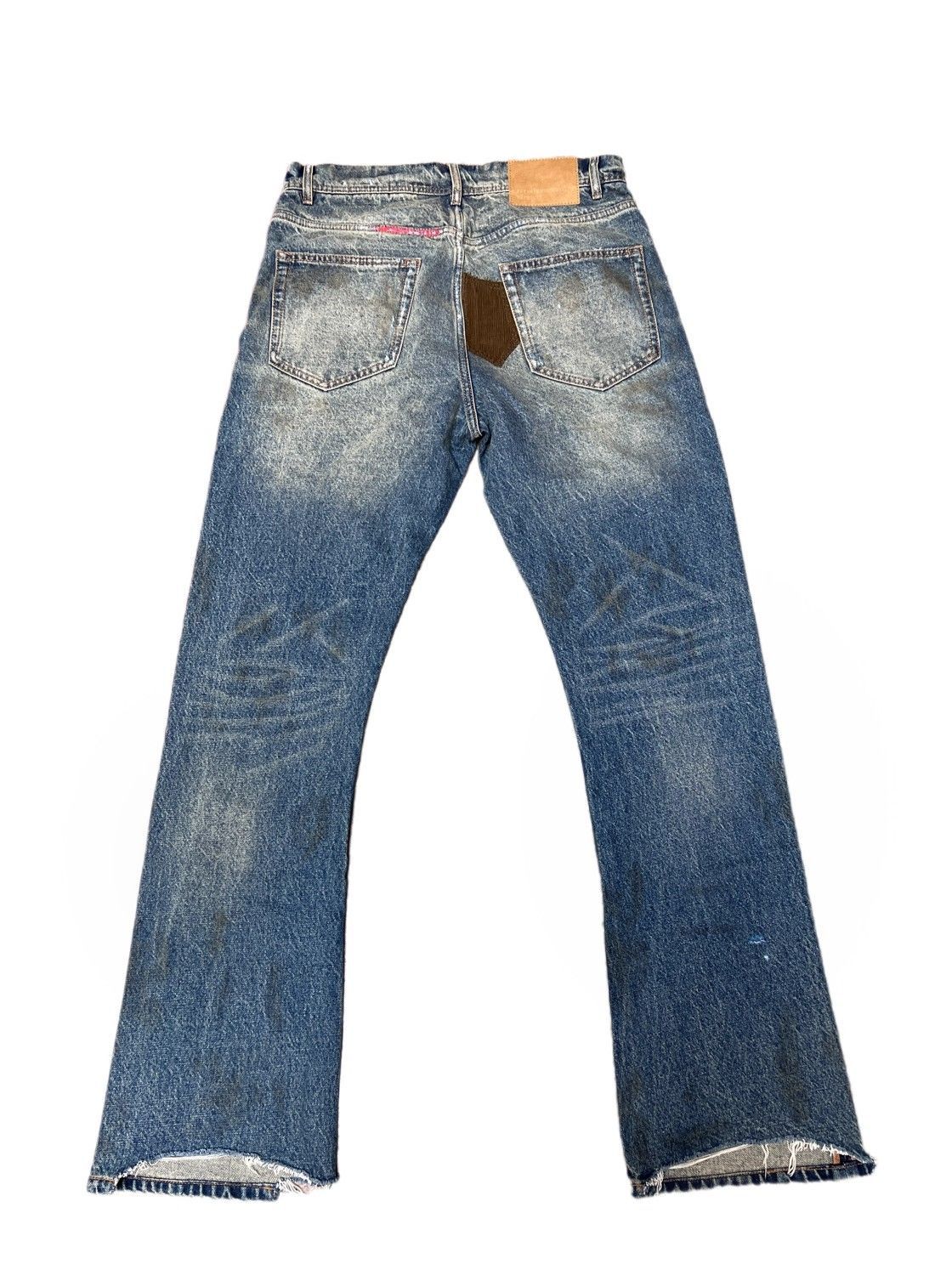 Men's Clothing Heavyweight Flared Jeans With Distressed Corduroy Patches, Washed And Styled Slim Fit And Casual Look._mkmklike.com