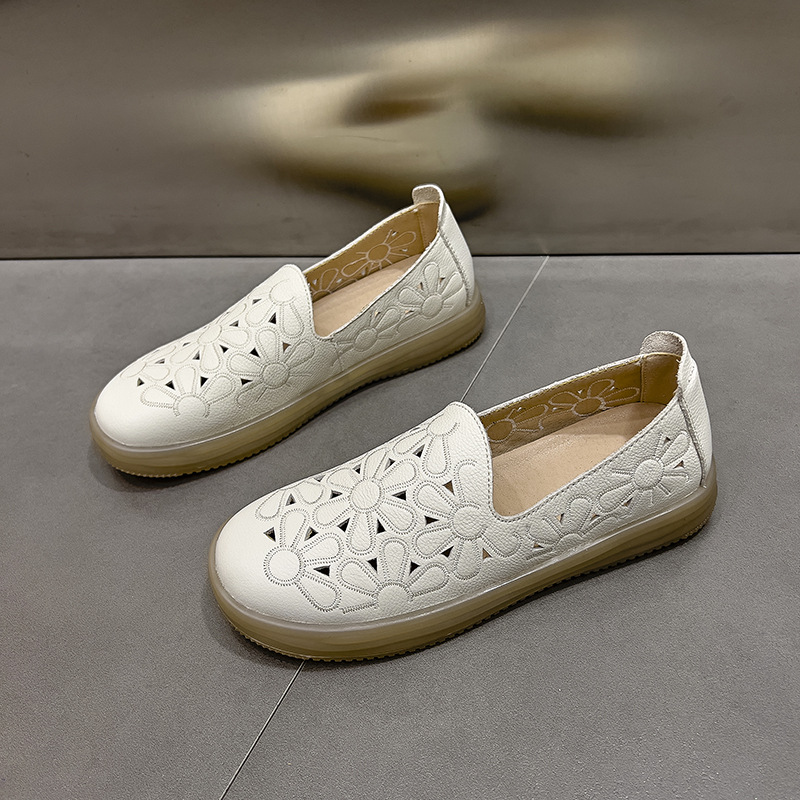 Spring And Summer Style Hollow Breathable Hole Shoes Casual Hole Punch Sandals Flat Bottom First Layer Cowhide White Shoes Female Nurse Shoes