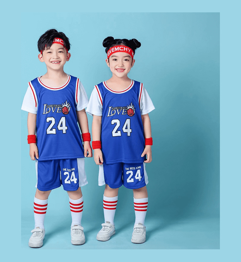 Trajes de baloncesto infantil falsificados al por mayor de dos piezas trajes deportivos fitness de manga corta logotipo de primavera y verano transpirable secado rápido