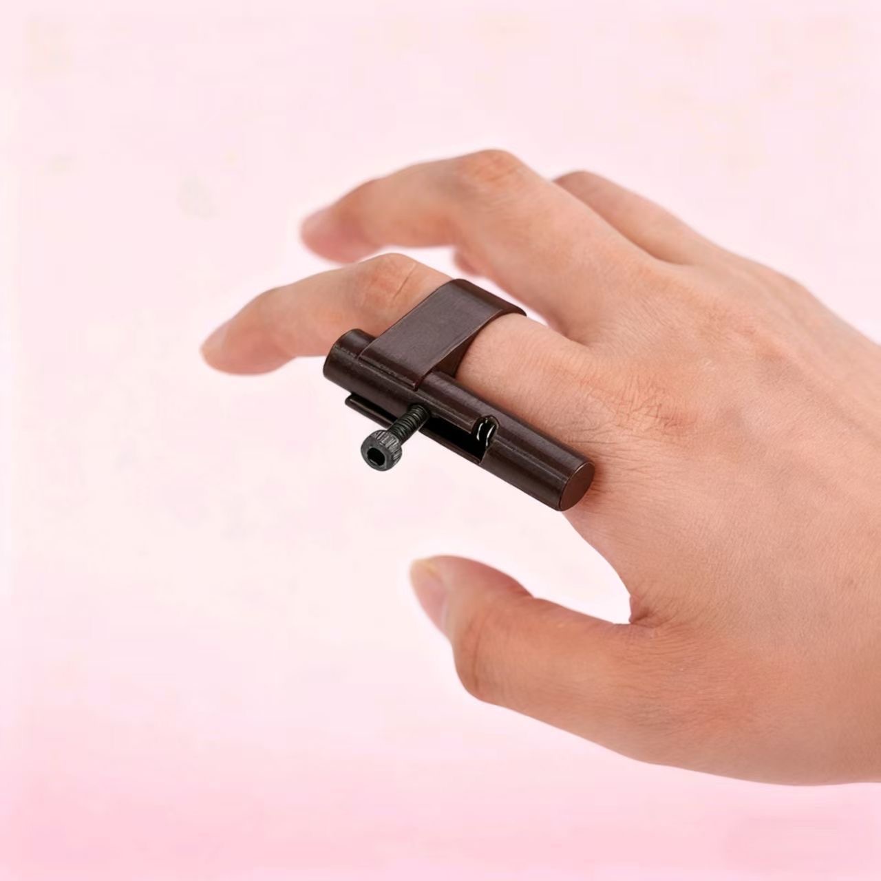 Juguetes de mini clase de anillo jugable pistola de punta de dedo desprimir artefactos mágicos de presión de lanzamiento de niños contra la batalla image 4