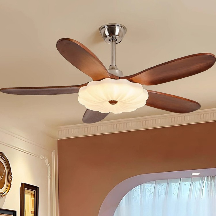 Medieval Style Ceiling Fan Lamp, Retro American Restaurant Fan Lamp, Five-Blade Large Wind Power Bedroom Study Living Room Fan Chandelier