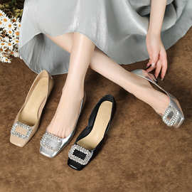 3328-2水晶方扣漆皮高跟鞋女方头粗跟中跟单鞋小众设计感气质春季