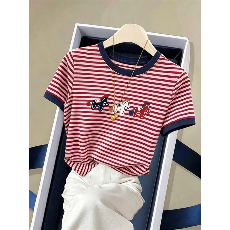 Contrast color striped short-sleeve T-shirt for women, fashionable casual high-end base top, 2026 summer new women's clothing