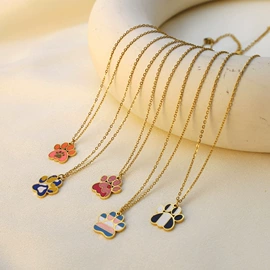 项链;耳环;戒指