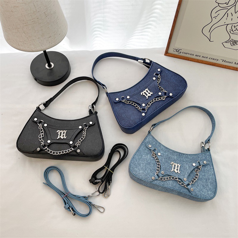 Women's Shoulder Bag 2023 New Style Motorcycle Style Personality Avant-garde Armpit Bag Trendy Fashion Denim Color Chain Handbag_voghion.com