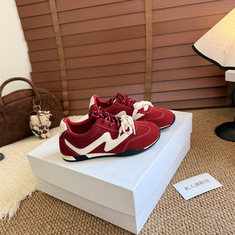 Cow Velvet Version ~ Soft Leather Casual Sports Sneakers for Women 2025 Autum Outdoor Running Thick-Soled Forrest Gump Training Shoes for Women Trendy