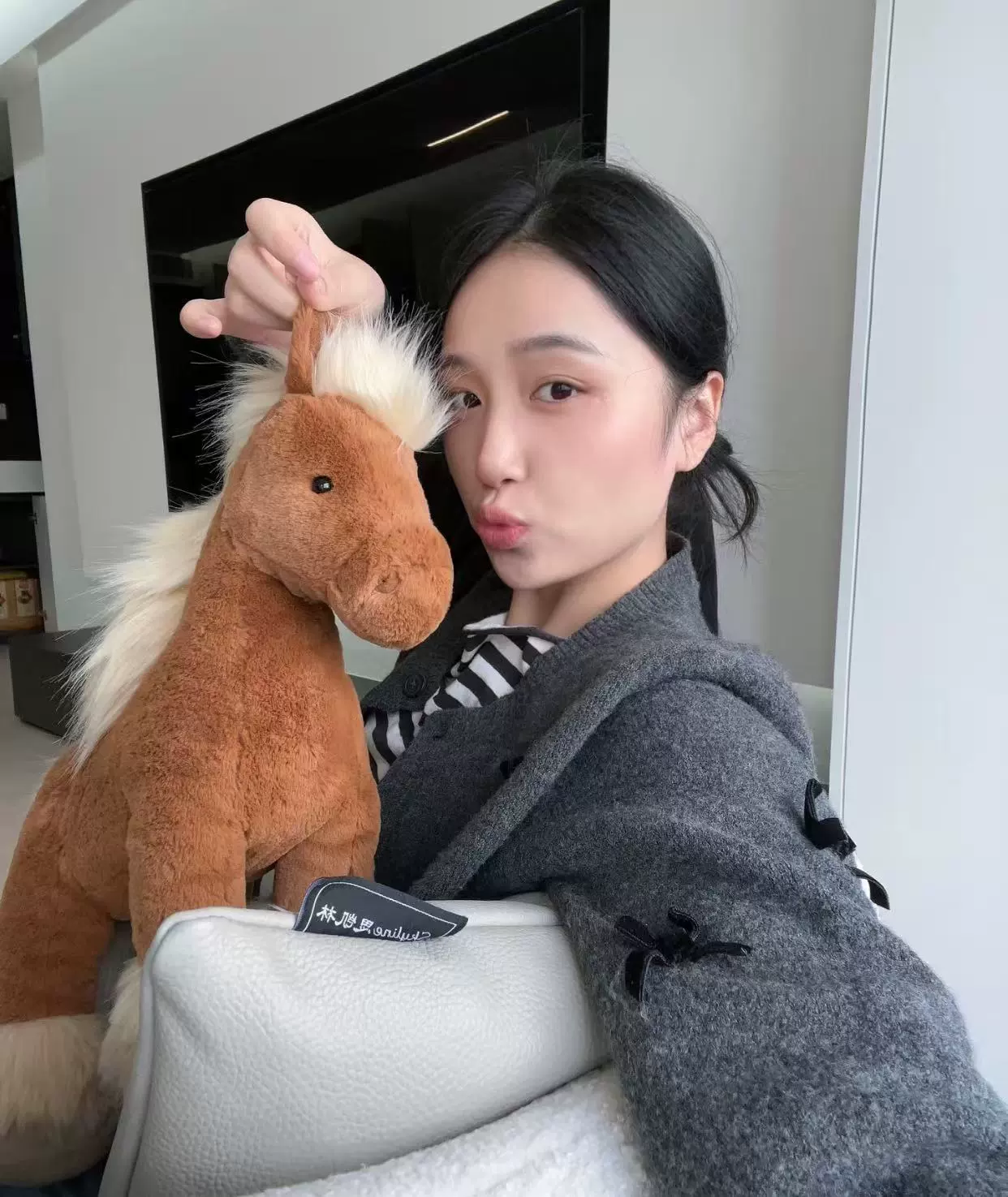 Unicorn; Freya Horse;