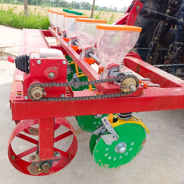 拖拉机牵引农用蔬菜精播机菠菜油菜萝卜 蒋腿圆盘腿4行种谷子机