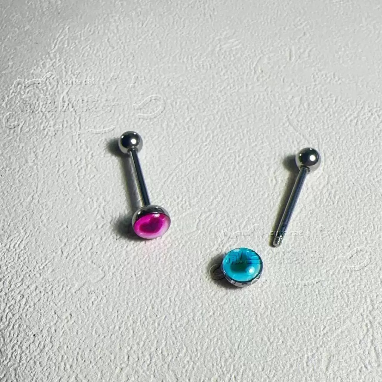 Pointed titanium steel lip stud product view