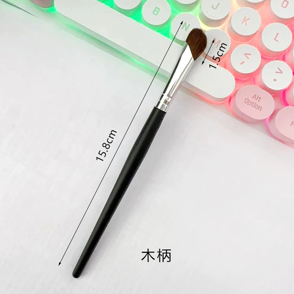 7.2 Mao Mao sickle nasal shadow brush