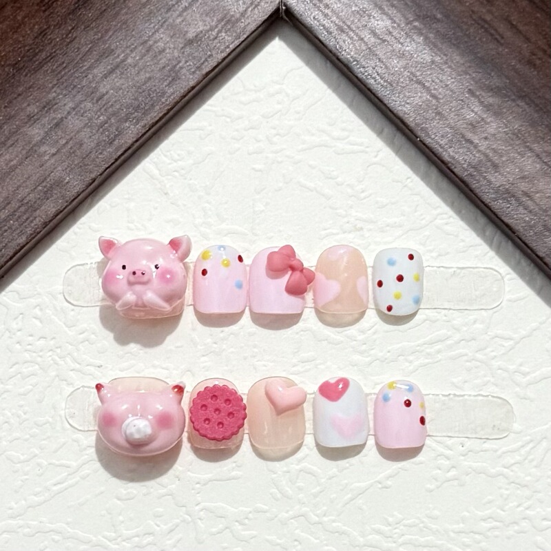 Children's Handmade Wearable Nails, Piggy Biscuit Manicure, Cute Cartoon Versatile Nail Decorations, Wearable Nails Wholesale Children's Handmade Wearable Nails, Piggy Biscuit Manicure, Cute Cartoon Versatile Nail Decorations, Wearable Nails Wholesale