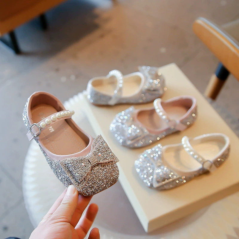 Принцесс обувь для девочек лето 2025 новый мягкий фон одиночные туфли иностранная девушка хрустальные туфли для детей шоу шоу обувь