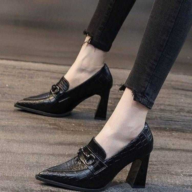 Pointed Toe High Heels Women's Black New Shoes Autumn New New Style Outer Wear New Shoes Deep Mouth Thick Heel Medium Heel