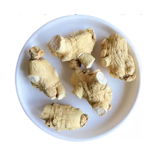 Whole dried ginseng pieces, including ginseng roots and branches, from Jilin Changbai Mountain, Northeast China.