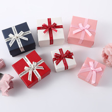 新款英文字母蝴蝶结丝带饰品盒生日纪念日礼物礼品包装盒批发印刷