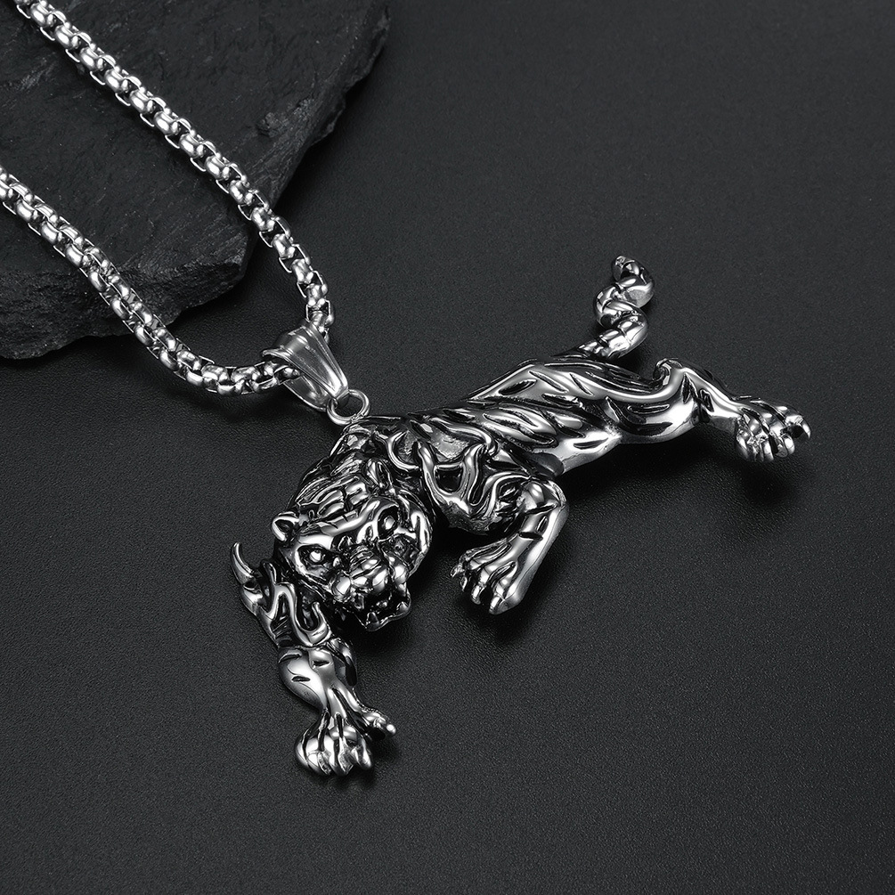 Mode Tigre Acier Inoxydable Pendentif Polissage Acier Inoxydable Colliers display picture 3