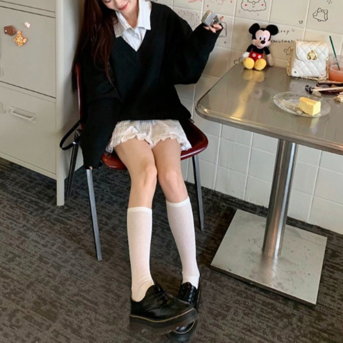学院風減齢スーツ女性絶美セーターストライプシャツ上着A字半身スカート三点セットファッションスーツ|undefined