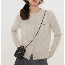 ����ū��ëᘿ��_��Ů2025�＾�¿�͹Žg��ë����������