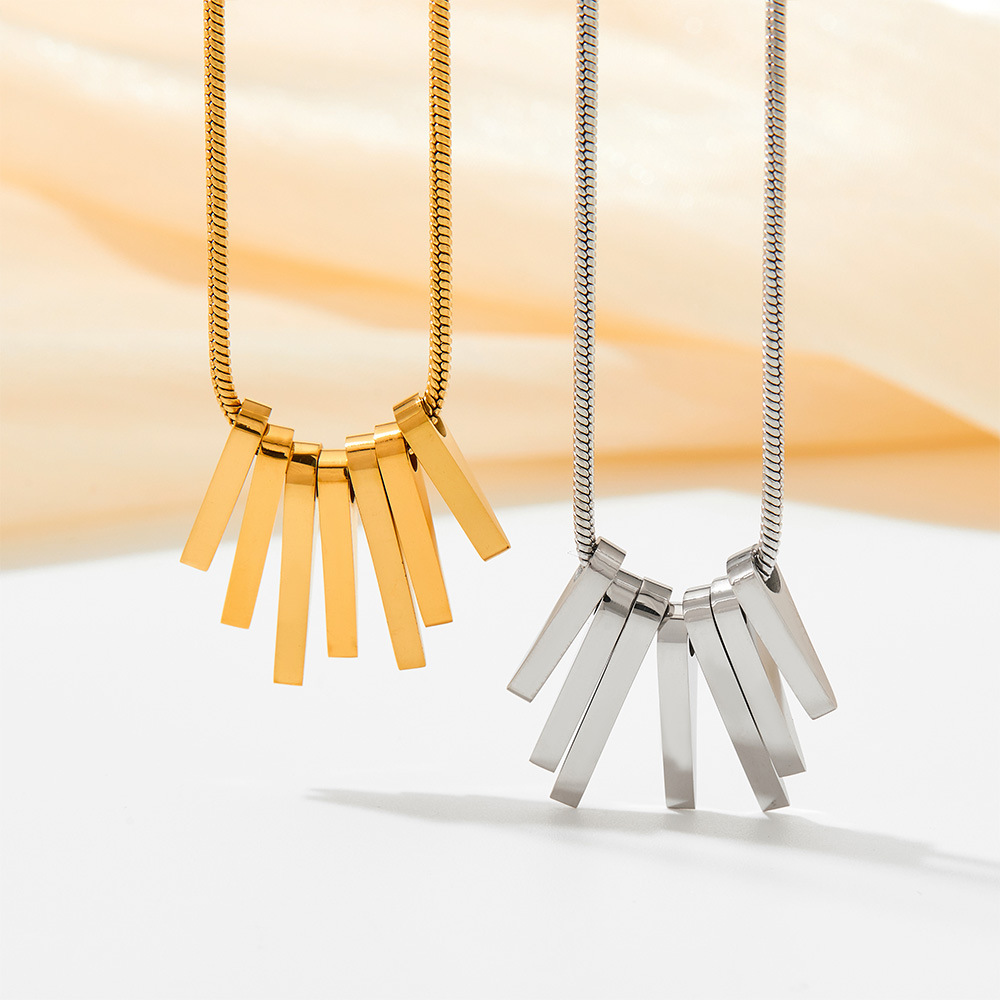 15g Weight 0.03µm-0.05µm Gold Plating Thickness PVD Coated Gold Plating Process 16K Real Gold Plated, Platinum Plated Plating Material Ins Style Solid Color Stainless Steel Titanium Steel Plating Pendant Necklace 1 Piece