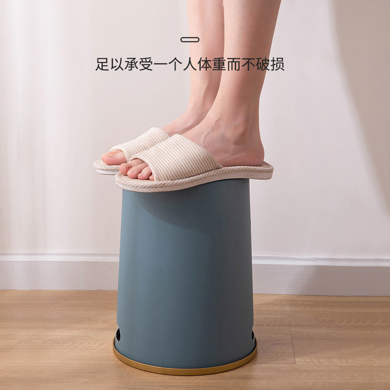 Barril de plástico bote de basura Hogar de alta apariencia de la cocina de basura puede anillo de presión canasta de papel portátil bote de basura Al Por Mayor