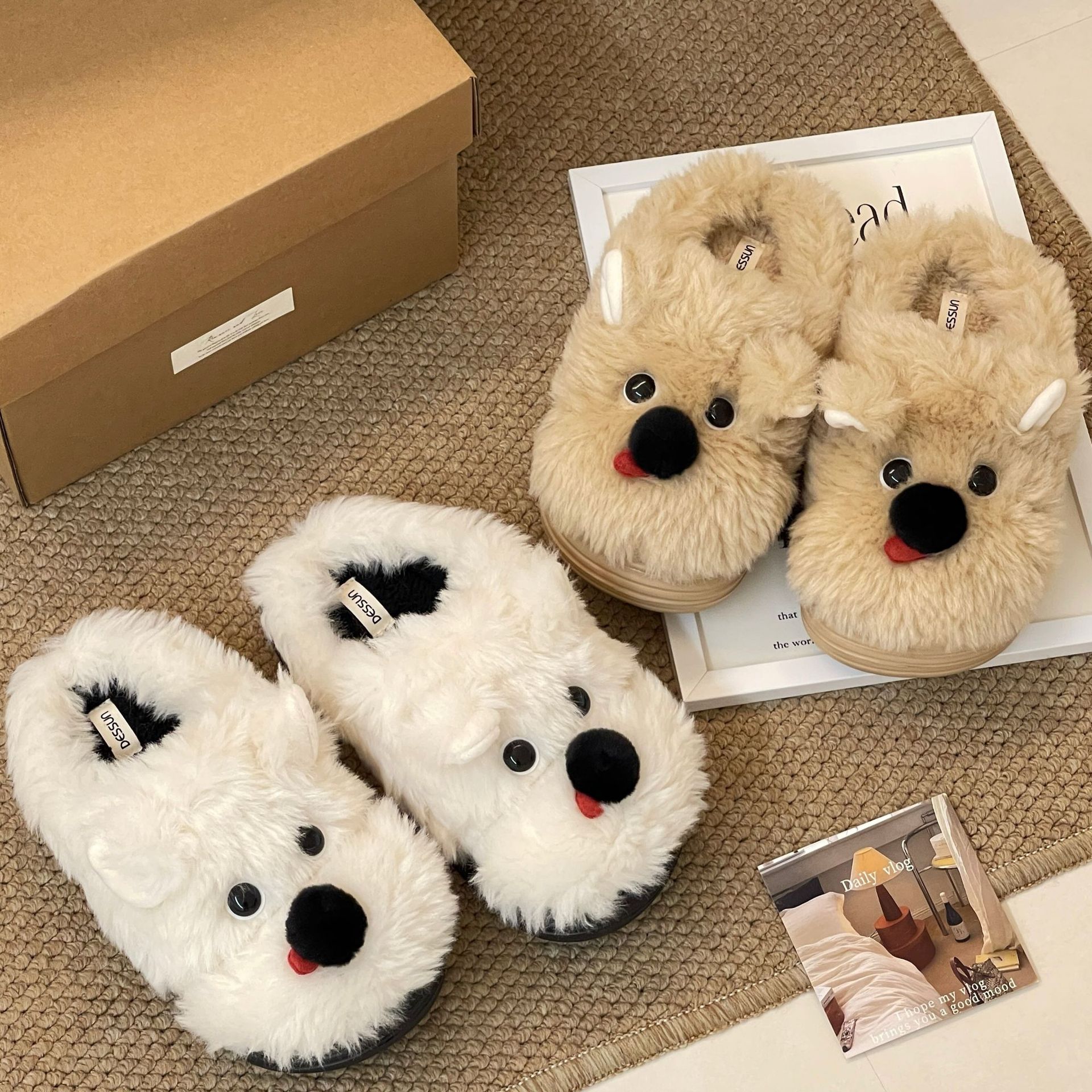 2025 otoño y invierno nuevo lindo perro de dibujos animados zapatillas de peluche para mujeres que piden mierda sensación casual antideslizante zapatillas de cabeza