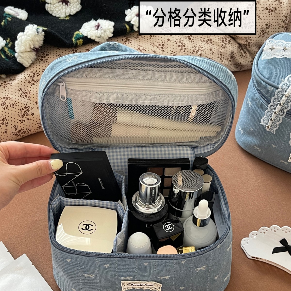 Nueva bolsa de cosméticos portátil de encaje de mezclilla linda, bolsa de lavado de viaje de almacenamiento de cosméticos de gran capacidad portátil