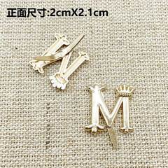 現物Mアルファベットロゴラベル女性バッグファッション金属ブランド服靴ブランド携帯型インサート金属マーク
