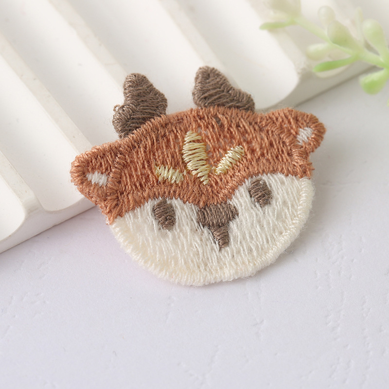新しい刺繍布ステッカー漫画動物刺繍ステッカー幼児と子供のアクセサリー装飾ステッカーパッチ卸売|undefined