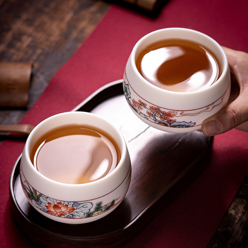 Ganador de gran cabra de jade de porcelana kung fu taza de té de cerámica maestro de esmalte de color taza de oro taza de té de inscripción de Dehua