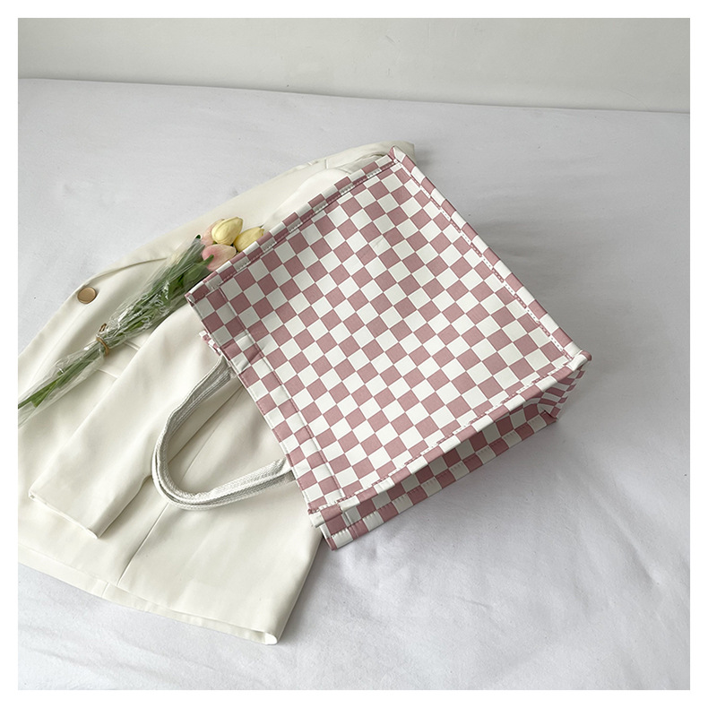 Large-capacity single-shoulder tote bag 2024 new style fashionable and textured trendy handbag for commuting and casual use, large checkered bag for women undefined