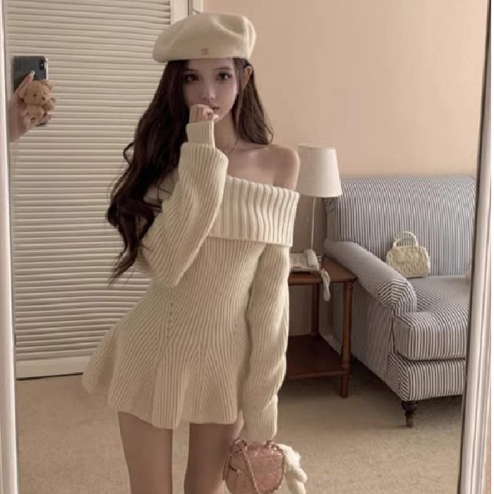 Autumn and Winter New Elegant Slim-fit Slimming Pullover Knitted Sweater dress Pure Desire Style Women's Long-sleeved Sweater