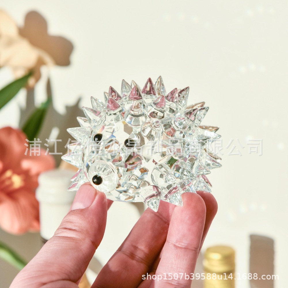 Fabricantes al por mayor transfronterizos exclusivos para oficinas, adornos de erizo, decoraciones creativas de cristal para el hogar, artesanías de cristal
