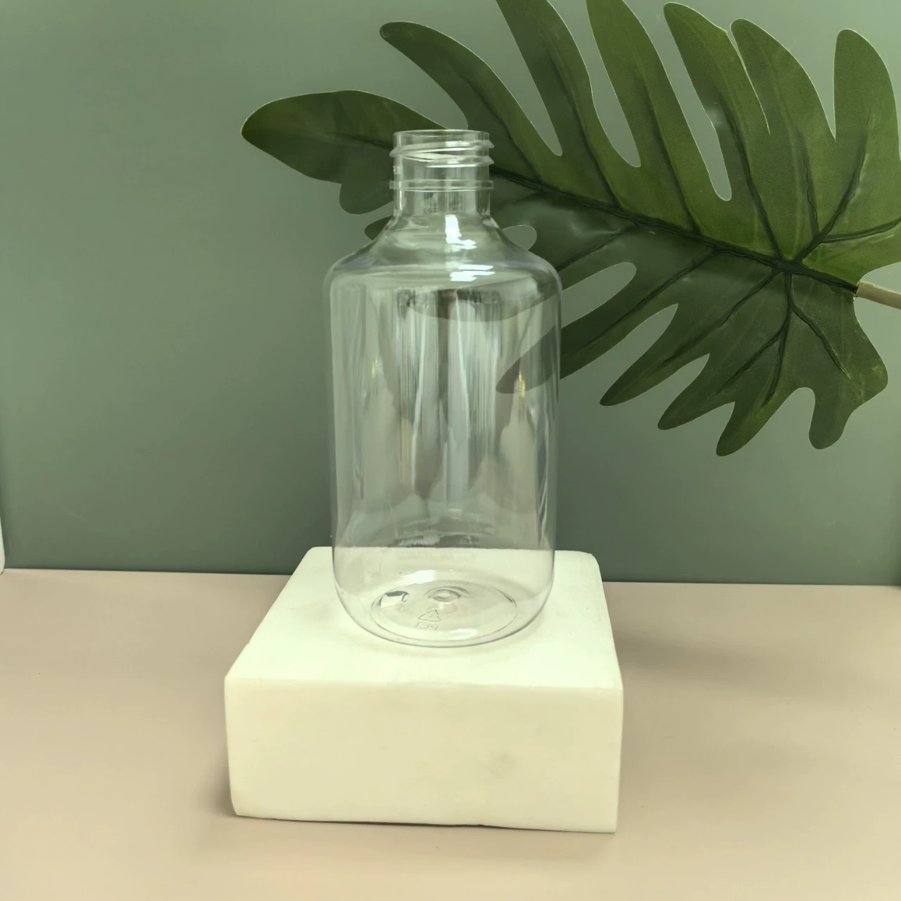 Оптовая продажа 280 мл ПЭТ бутылок с длинным горлышком, бостонской формы, с круглым плечом, коричневого цвета, с 28-миллиметровым горлышком, для лосьона, антисептика, пустые пластиковые бутылки