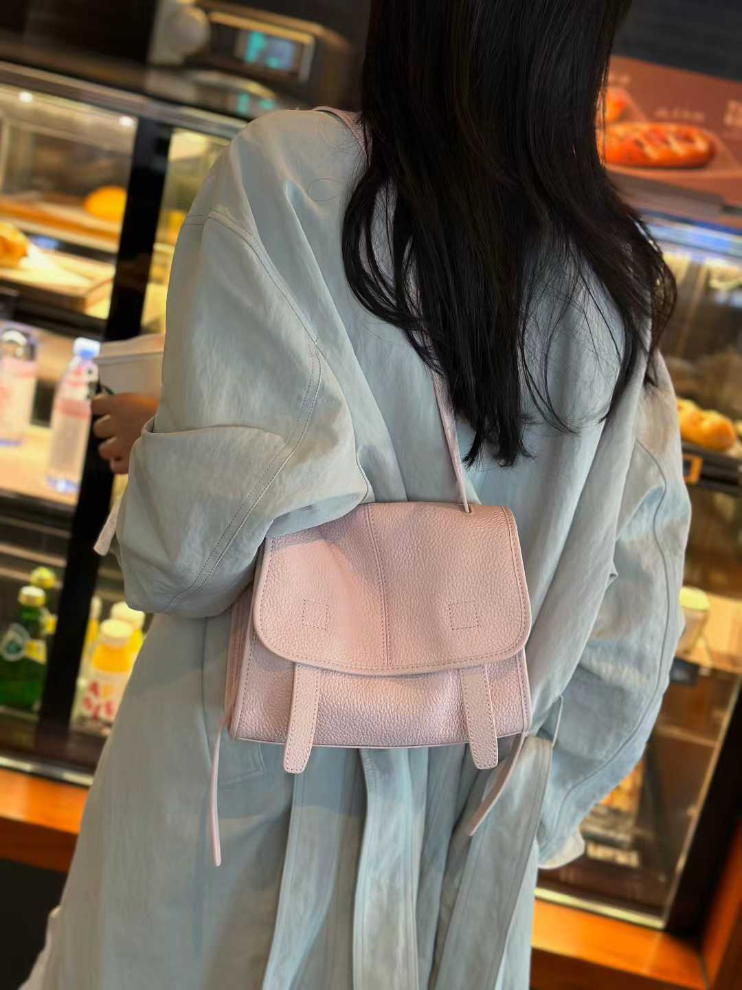 Retro Flap Messenger Bag For Women 2026 New Arrival Versatile Minimalist Shoulder Underarm Bag Commuter Crossbody Small Tote - Thumbnail 7