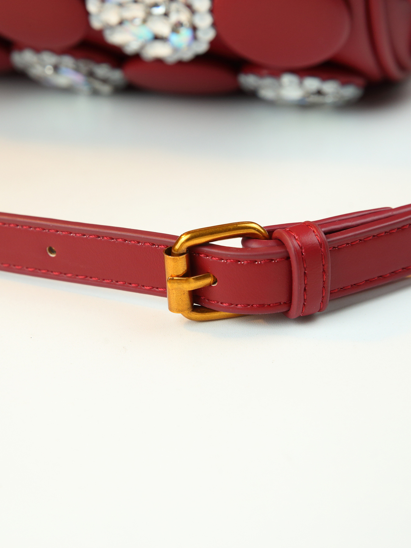 Damen Handtasche Im Retro Stil Mit Punkten Und Strassbesatz_voghion.com