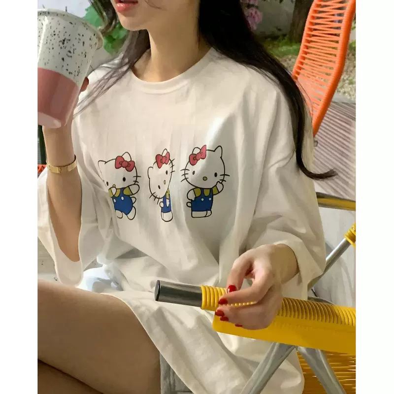 เสื้อยืดลายคิตตี้ ทรงหลวม Oversize