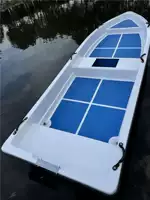 Двухслойная лодка из утолщенного стекловолокна, рыбацкая лодка, самосливная штурмовая лодка, резервуар для живой воды, скоростной катер, мотор можно оснастить.