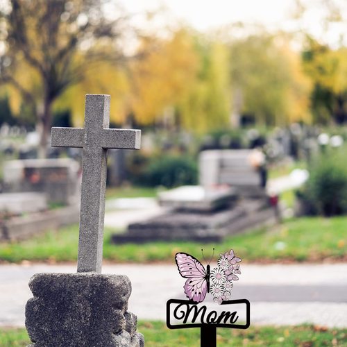 Butterfly Stake Mark Lost Mother Sympathy Garden Stake Waterproof Metal Cemetery Stake Plaque Outdoor Courtyard Memorial Gift
