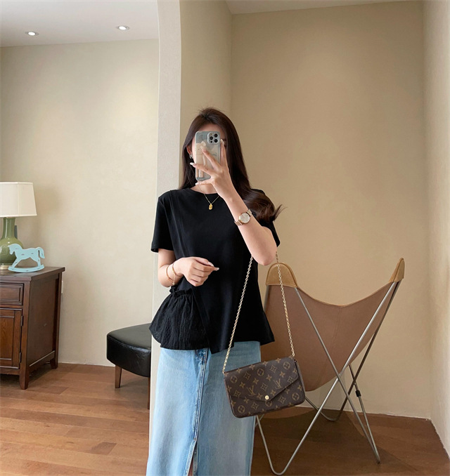 Design sense: Unconventional irregular hollowed-out embroidery patchwork hem, loose short-sleeved T-shirt for women, Spring/Summer 2025 G032206 pic 10