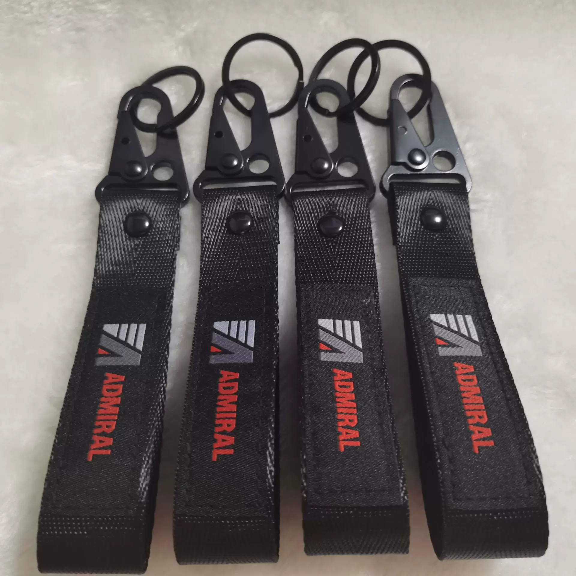 创意织带织唛钥匙扣挂件及改装机车挂钩礼品刺绣鹰嘴扣金属钥匙扣