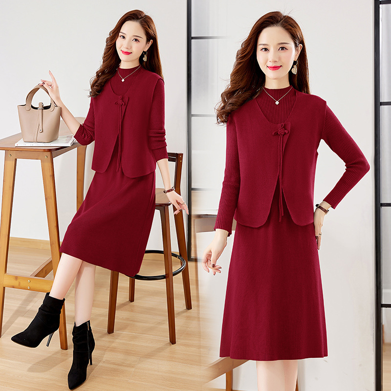 喜婆婆婚宴装2025新款连衣裙女春秋结婚妈妈高贵礼服年轻两件套裙