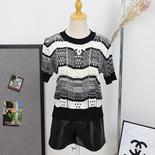 2025年夏季新款韩版时尚简约圆领条纹镂空短袖针织衫休闲百搭上衣