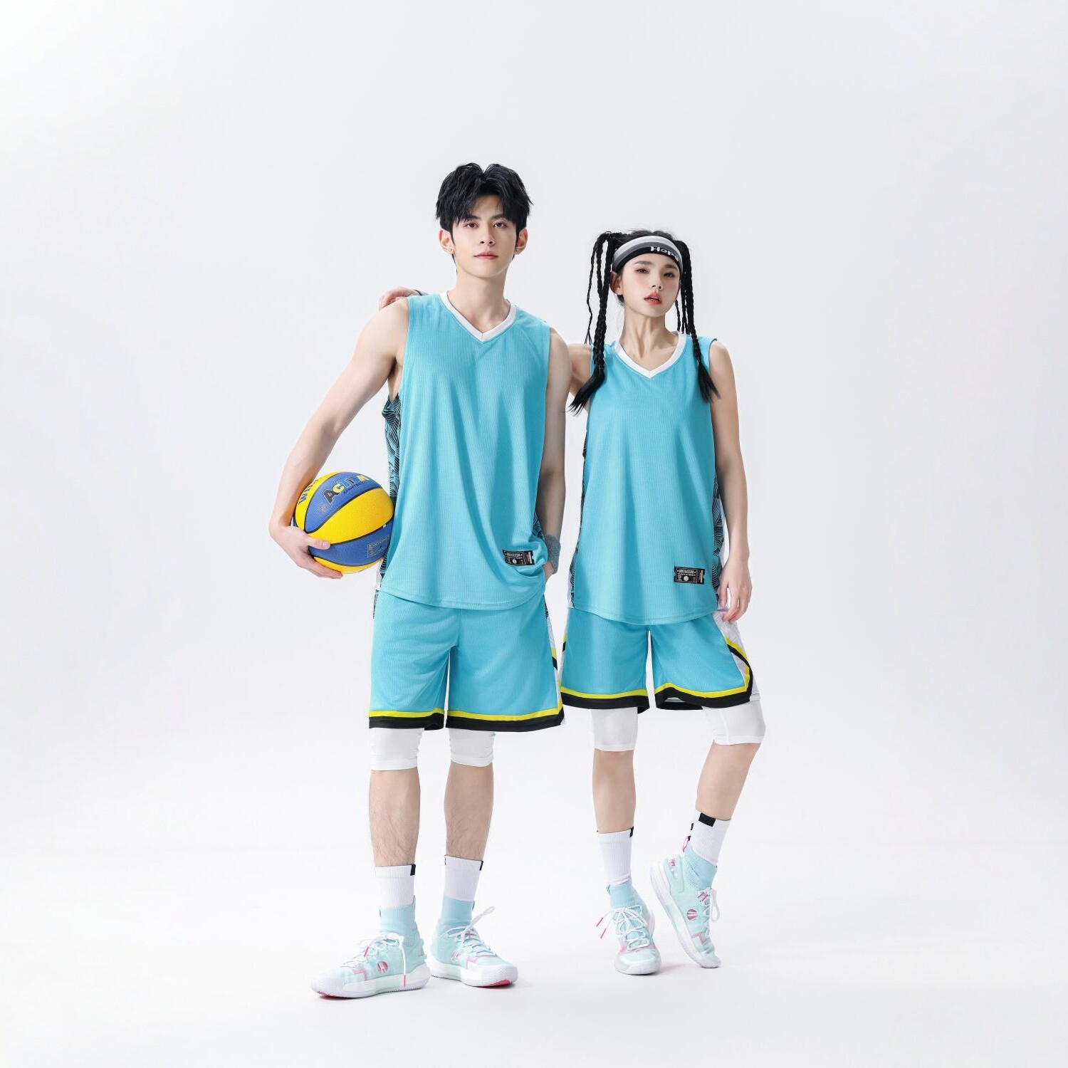 Nuevo conjunto de ropa de baloncesto para hombres y mujeres de verano rápido secado transpirable americano entrenamiento juego camiseta se puede imprimir uniformes personalizados