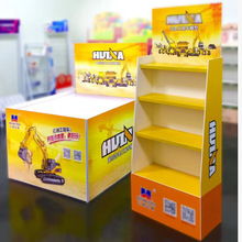 ����������չʾ�ܱ�������мܶ���ѩ����չʾ����ߵ�؛��