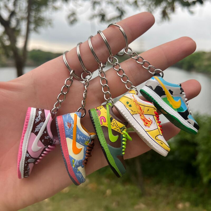 European and American Cross-Border Ins Amazon Single Keychain Low-Top Dunk Series Stereo Hollow Shoe Mold Aj Keychain European and American Cross-Border Ins Amazon Single Keychain Low-Top Dunk Series Stereo Hollow Shoe Mold Aj Keychain