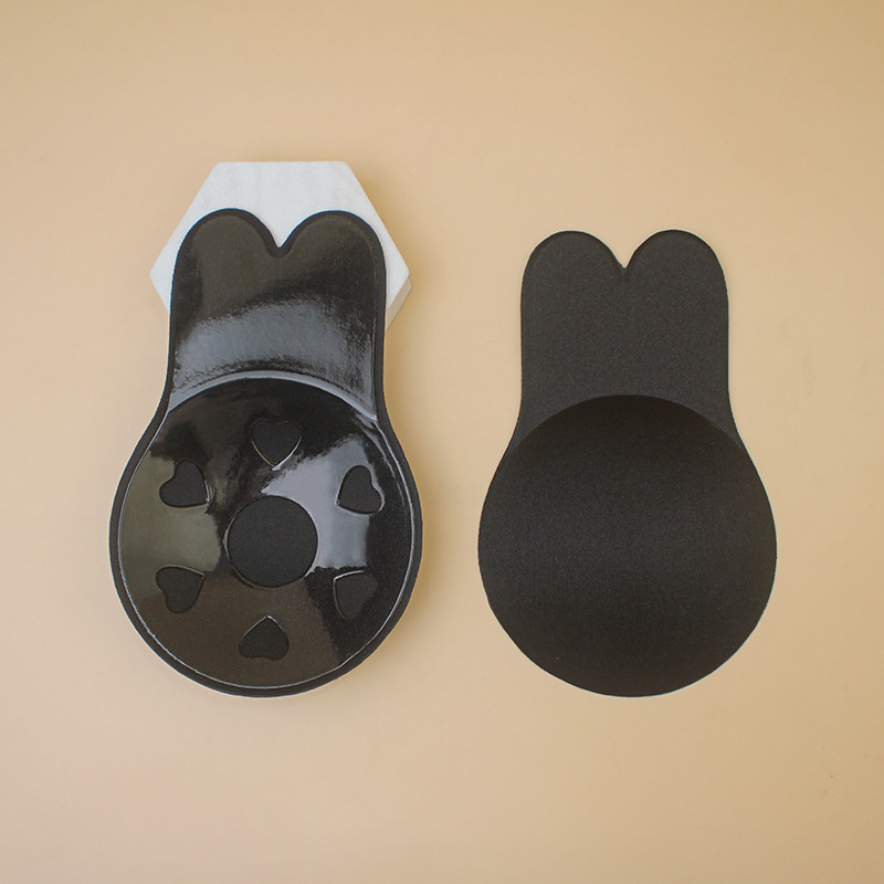 Fábrica al por mayor de orejas de conejo pegatinas de levantamiento de pecho pegatinas de levantamiento de senos pegatinas anti-exposición sujetador invisible soporte superior sujetador de silicona transfronterizo