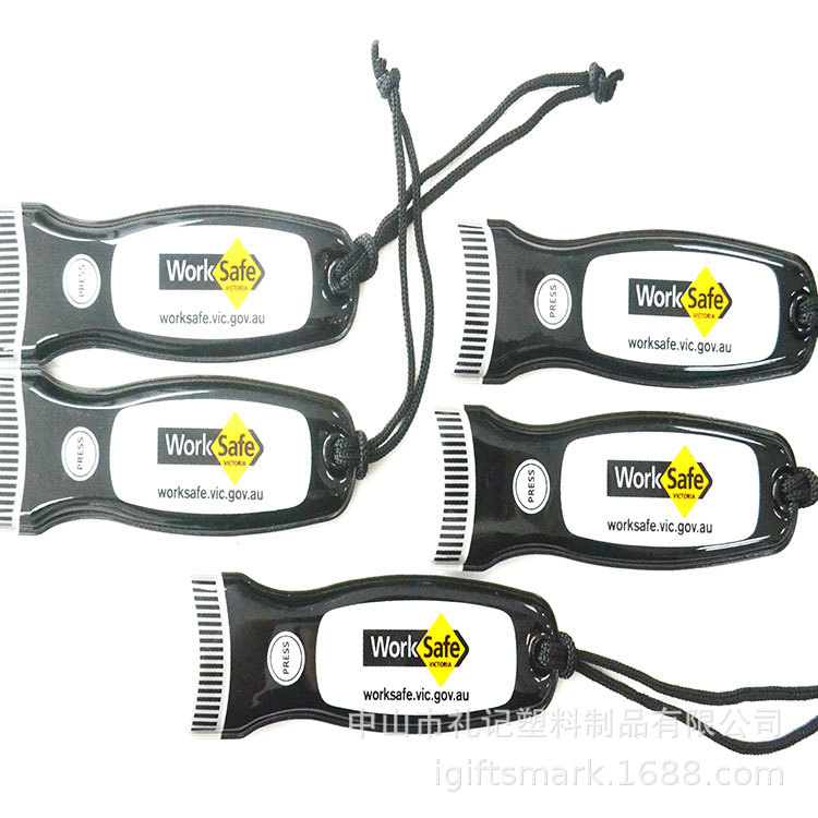 供应电压手电筒灯扣 LED按灯扣电压带灯扣磁性手电筒钥匙扣可diy